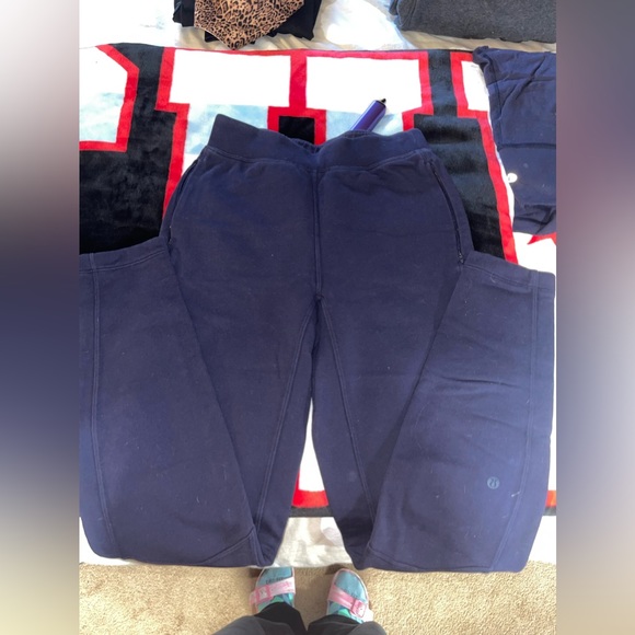lululemin joggers - Picture 1 of 1
